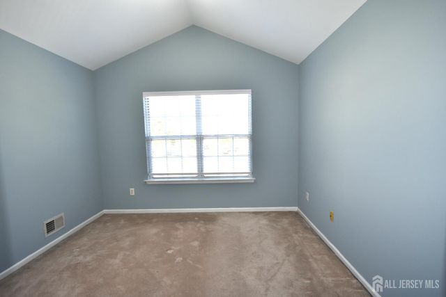 24 Hawthorne Road, North Brunswick, NJ 08902