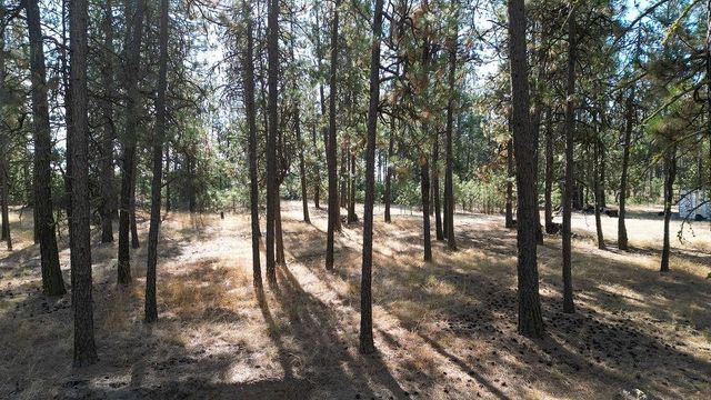 1212 S Brooks Rd, Medical Lake, WA 99022