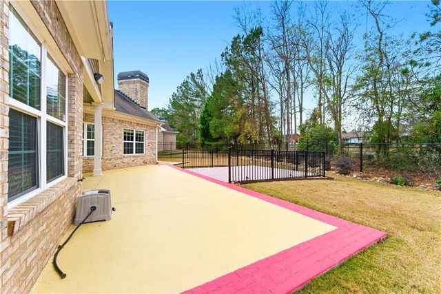 2597 Misty Rose Lane, Loganville, GA 30052