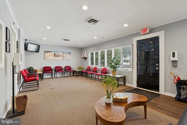 81 SOMERSET DR, Willingboro, NJ 08046