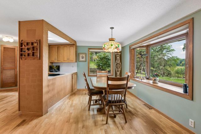 5442 Mayview Road, Minnetonka, MN 55345