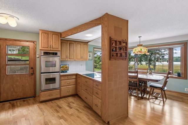 5442 Mayview Road, Minnetonka, MN 55345