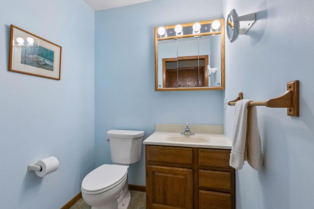 5442 Mayview Road, Minnetonka, MN 55345