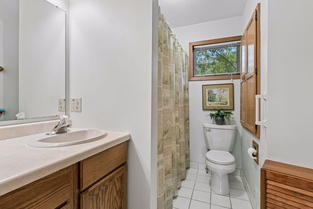 5442 Mayview Road, Minnetonka, MN 55345