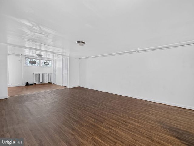 5214 D ST, Philadelphia, PA 19120