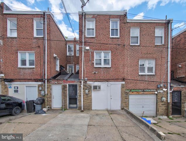 5214 D ST, Philadelphia, PA 19120