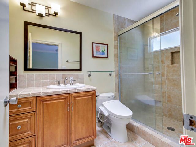5720 El Rincon Way, Culver City, CA 90230