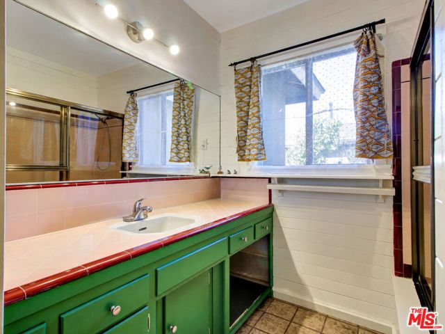 5720 El Rincon Way, Culver City, CA 90230