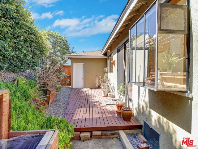 5720 El Rincon Way, Culver City, CA 90230