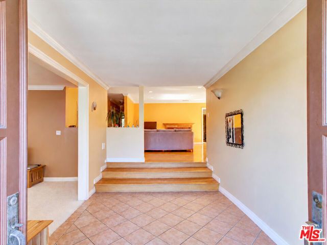 5720 El Rincon Way, Culver City, CA 90230