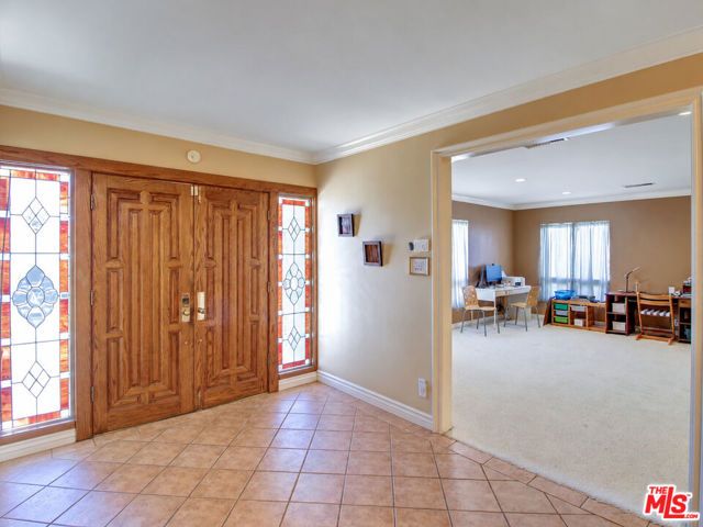 5720 El Rincon Way, Culver City, CA 90230