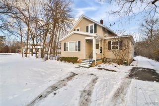 4821 Harlem Road, Amherst, NY 14226