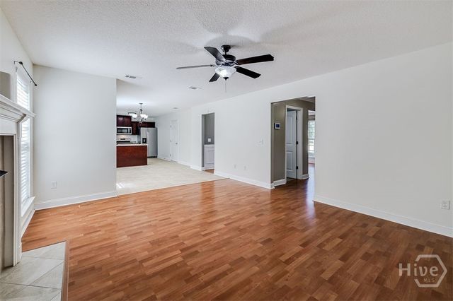 677 Piedmont Avenue, Hinesville, GA 31313
