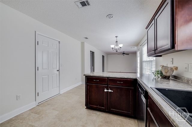 677 Piedmont Avenue, Hinesville, GA 31313