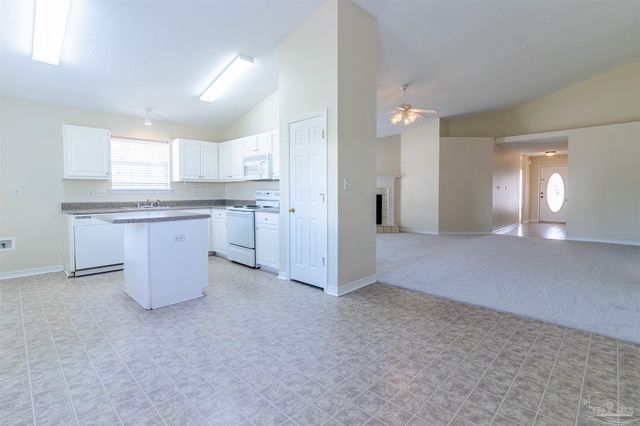 3742 Boardwalk Ct, Gulf Breeze, FL 32563