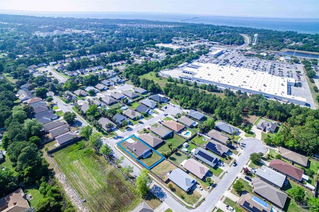 3742 Boardwalk Ct, Gulf Breeze, FL 32563