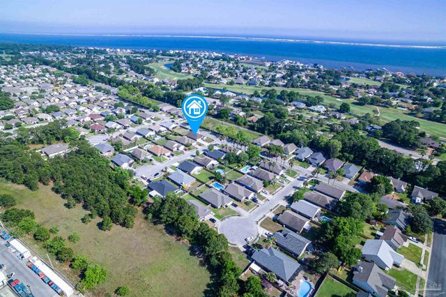 3742 Boardwalk Ct, Gulf Breeze, FL 32563