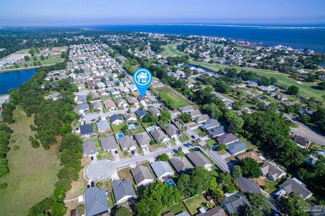 3742 Boardwalk Ct, Gulf Breeze, FL 32563