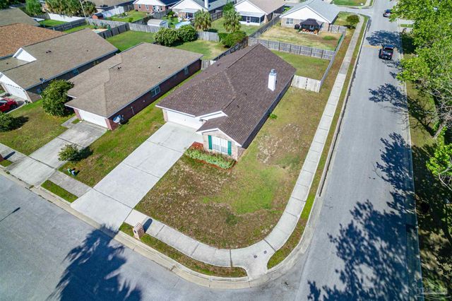 3742 Boardwalk Ct, Gulf Breeze, FL 32563