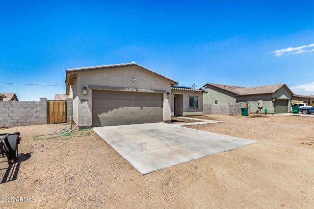 5614 E RED BIRD Lane, San Tan Valley, AZ 85140