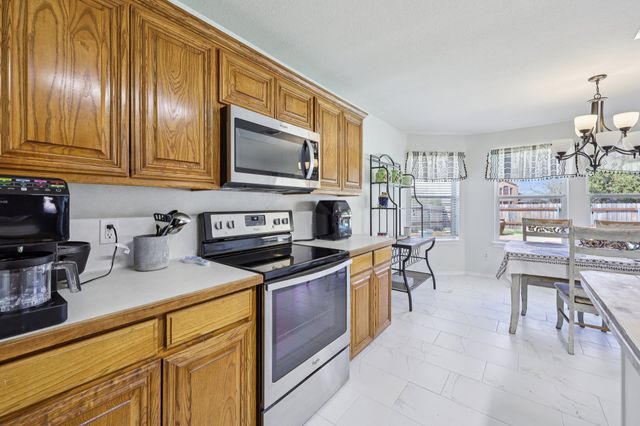 1325 Lake Shore Drive, Crowley, TX 76036