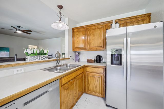 1325 Lake Shore Drive, Crowley, TX 76036