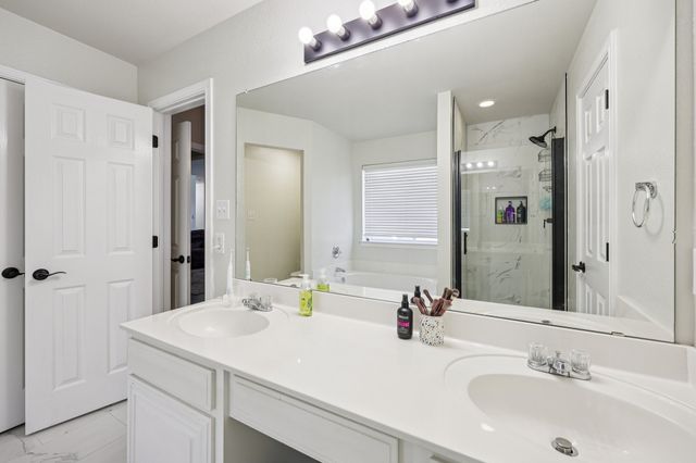 1325 Lake Shore Drive, Crowley, TX 76036