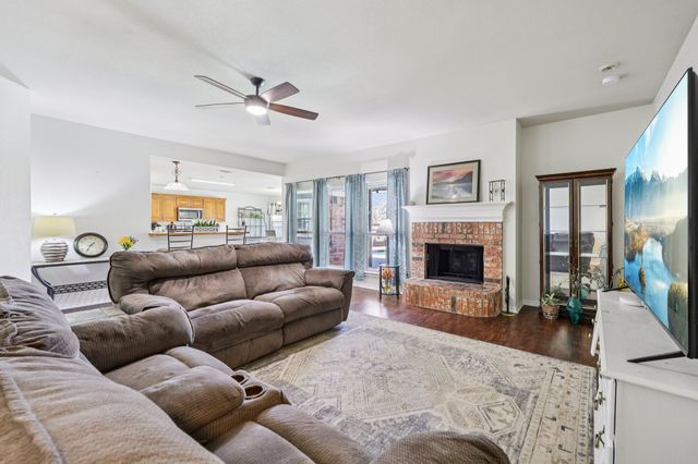 1325 Lake Shore Drive, Crowley, TX 76036