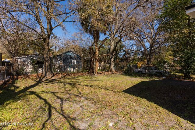 1185 W 20TH Street, Jacksonville, FL 32209