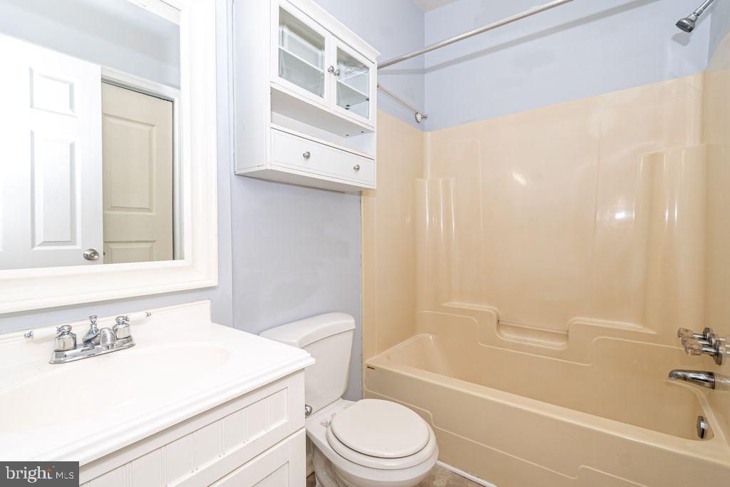 Image 7 of property listing at 601 HARVEY ST, Baltimore, MD 21230