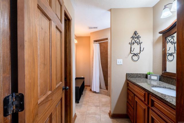 6 Winkley Shoals Cove, Heber Springs, AR 72543