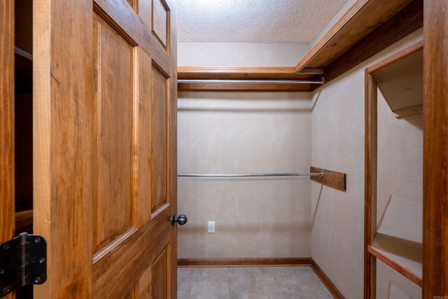 6 Winkley Shoals Cove, Heber Springs, AR 72543