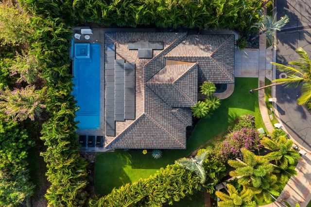 384 Pualoa Nani Pl, Kihei, HI 96753