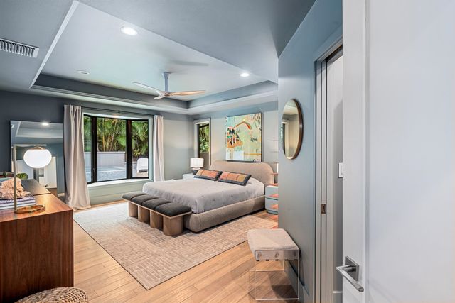 384 Pualoa Nani Pl, Kihei, HI 96753