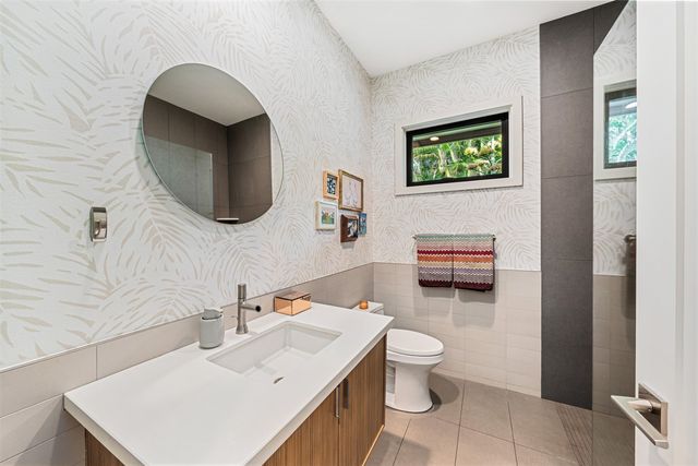 384 Pualoa Nani Pl, Kihei, HI 96753