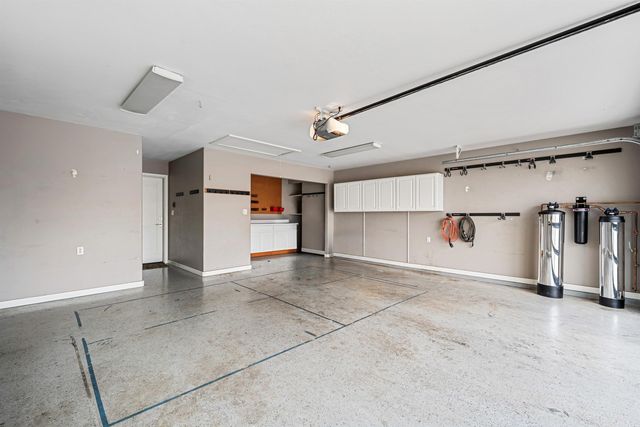 384 Pualoa Nani Pl, Kihei, HI 96753