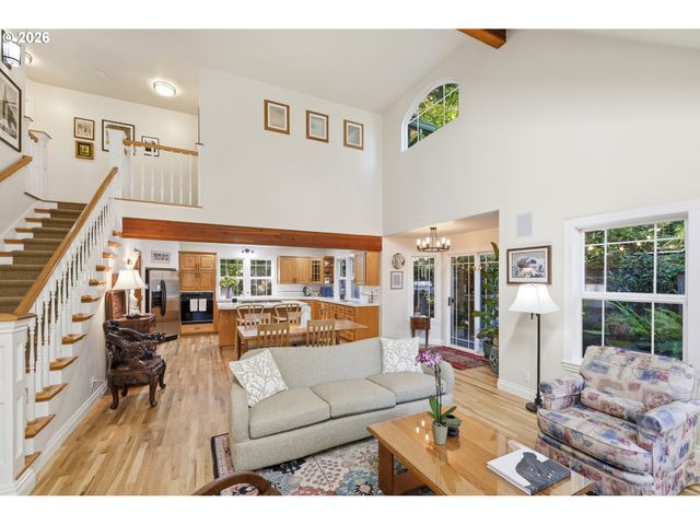 5260 OVERBROOK Ln, Eugene, OR 97405