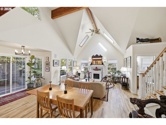5260 OVERBROOK Ln, Eugene, OR 97405
