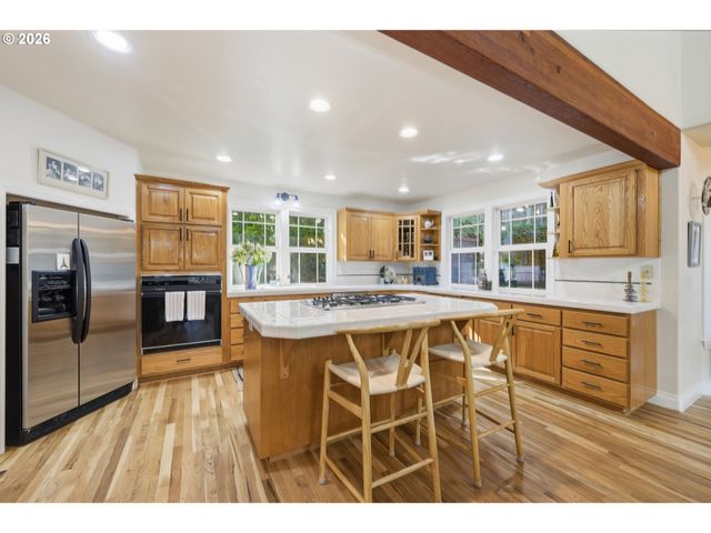 5260 OVERBROOK Ln, Eugene, OR 97405