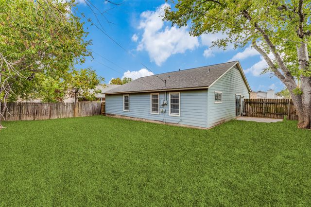 1908 Wagon Gap DR, Round Rock, TX 78681