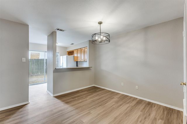 1908 Wagon Gap DR, Round Rock, TX 78681