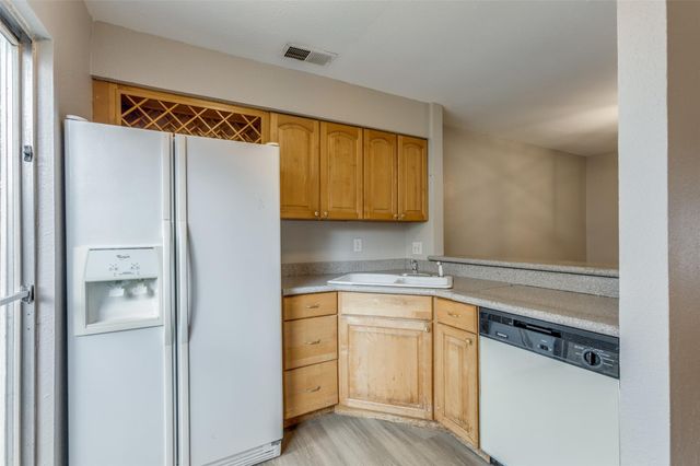 1908 Wagon Gap DR, Round Rock, TX 78681