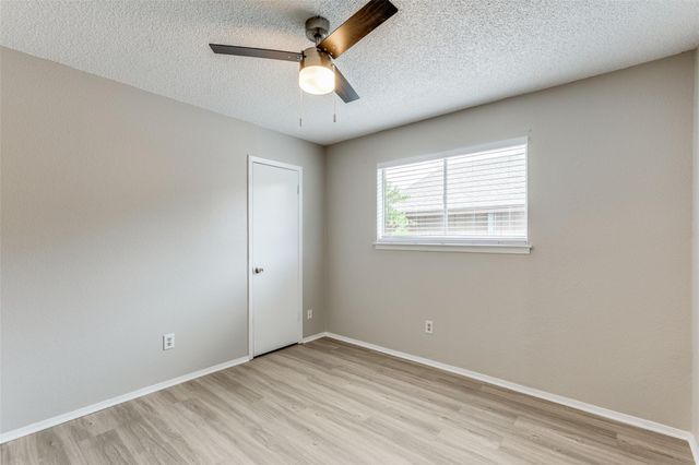 1908 Wagon Gap DR, Round Rock, TX 78681