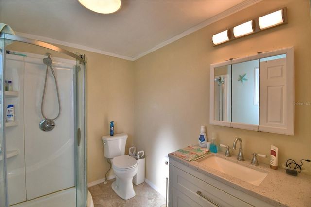 156 PARADISE LANE, Auburndale, FL 33823