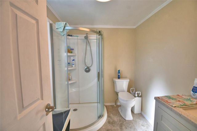 156 PARADISE LANE, Auburndale, FL 33823