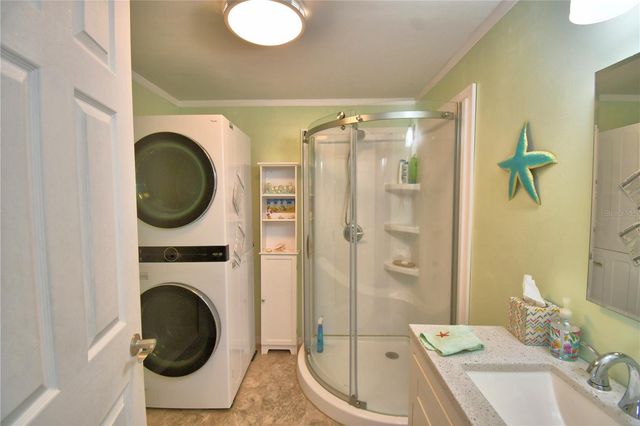 156 PARADISE LANE, Auburndale, FL 33823