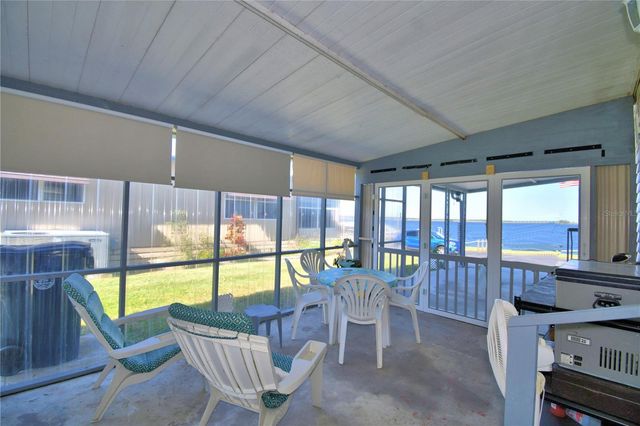 156 PARADISE LANE, Auburndale, FL 33823