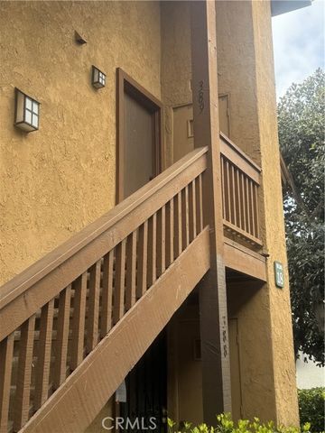 389 Orange Blossom, Irvine, CA 92618