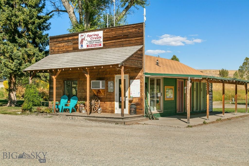 257 Main Boulder Road, Big Timber, MT 59011 photo 2