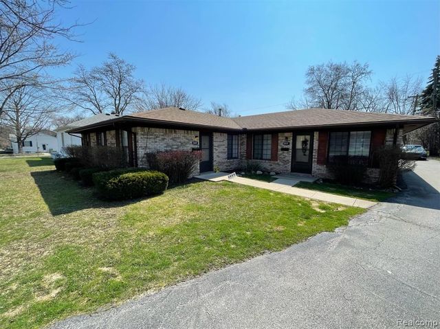 2009 W 14 Mile Road, Royal Oak, MI 48073